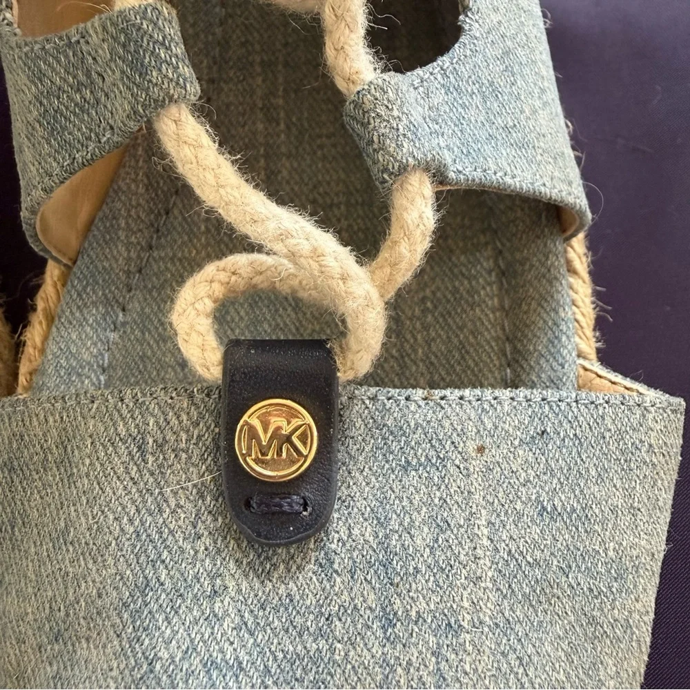 Michael Kors step into